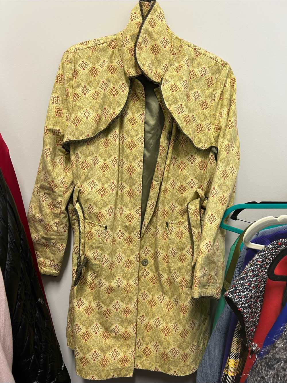 Nine West Yellow Olive Patterned Trench Coat with Cape Collar